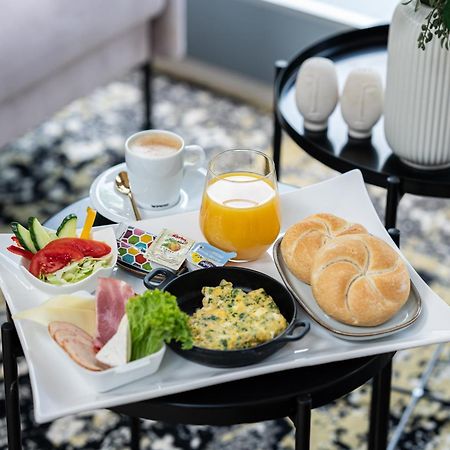 Vadvirag Panzio Hotel Ágfalva Buitenkant foto
