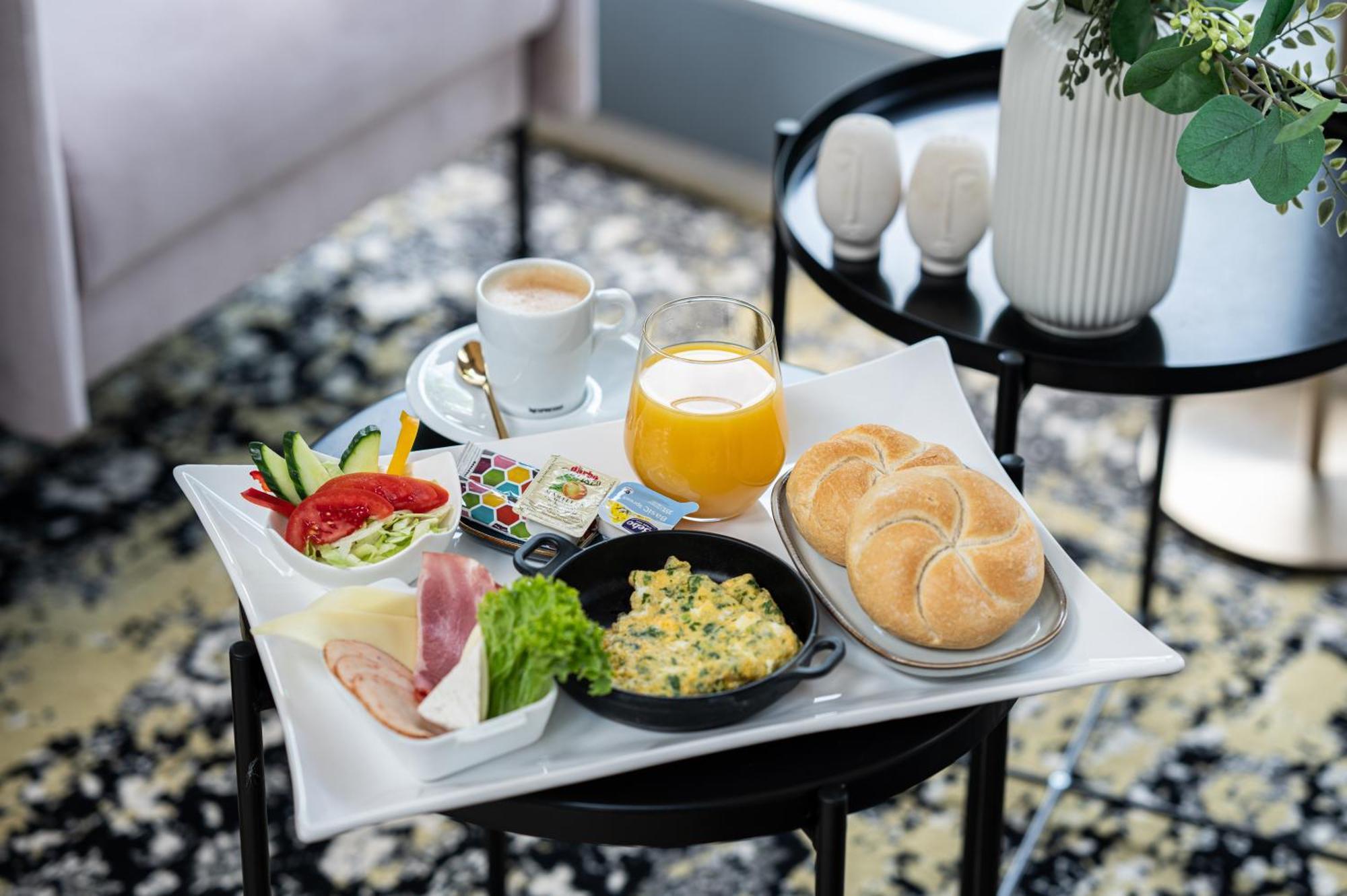 Vadvirag Panzio Hotel Ágfalva Buitenkant foto